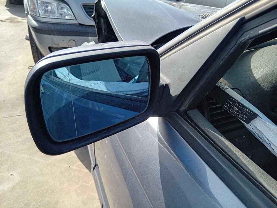 RETROVISOR IZQUIERDO