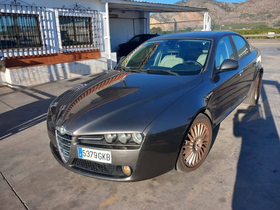 Alfa Romeo 159 (140)(2005->)