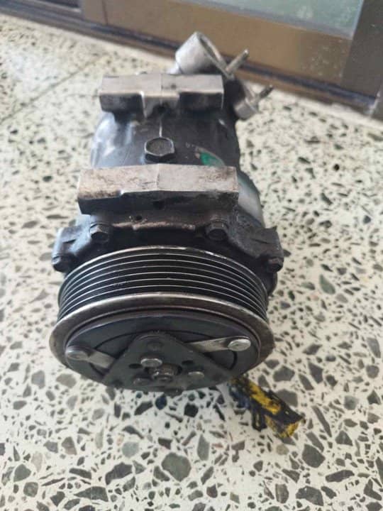 COMPRESOR AIRE ACONDICIONADO