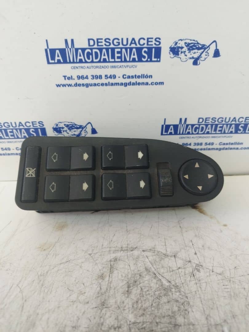 MANDO ELEVALUNAS DELANTERO IZQUIERDO