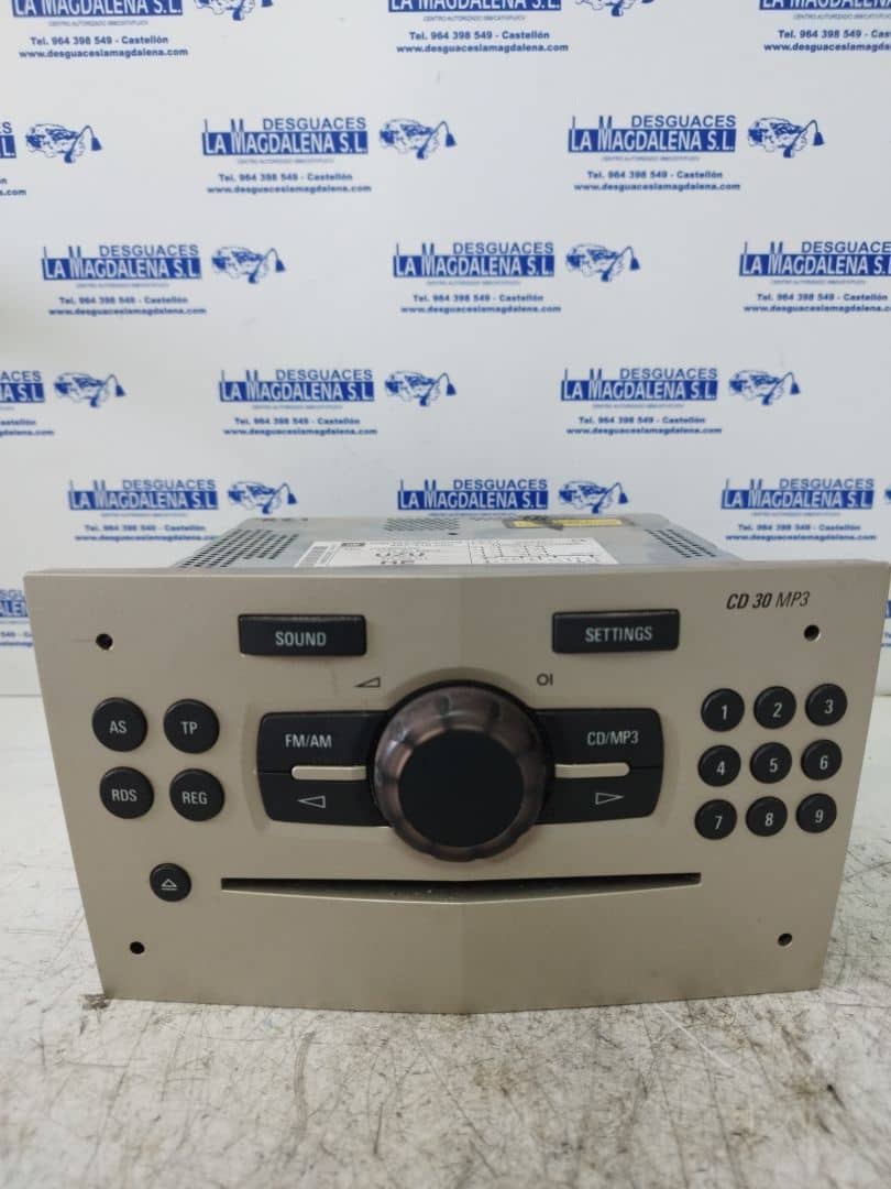 SISTEMA AUDIO / RADIO CD