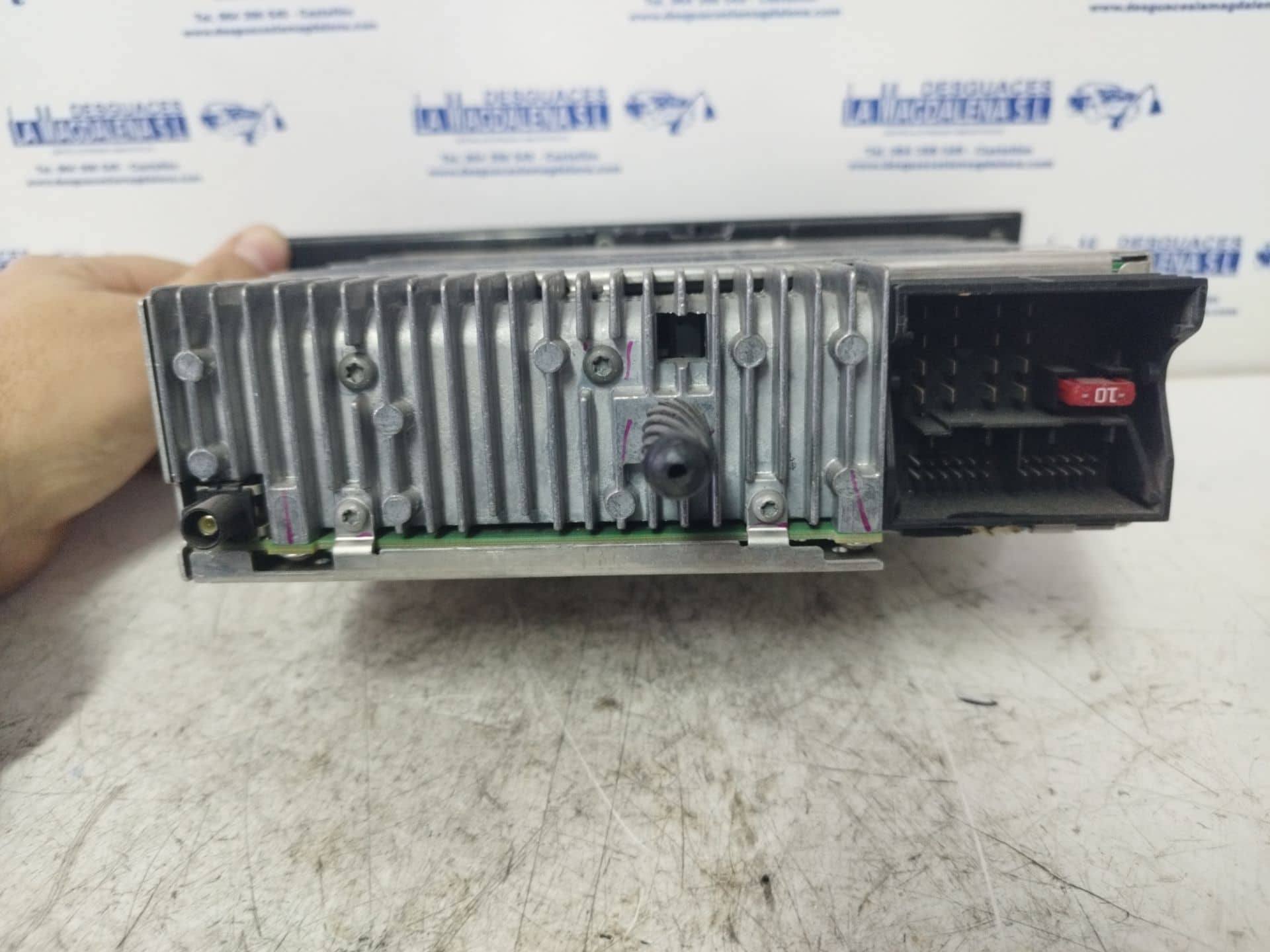 SISTEMA AUDIO / RADIO CD