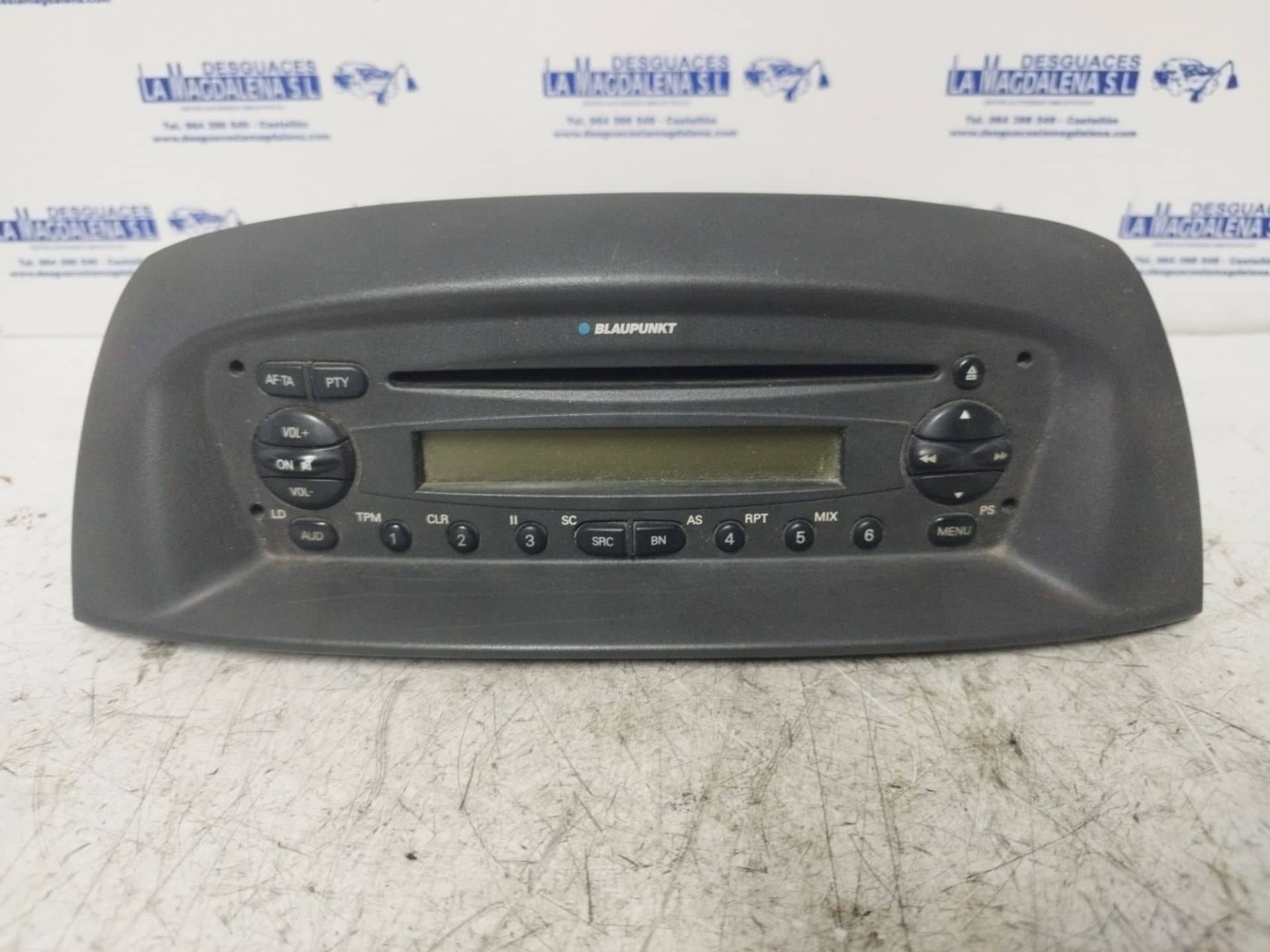 SISTEMA AUDIO / RADIO CD