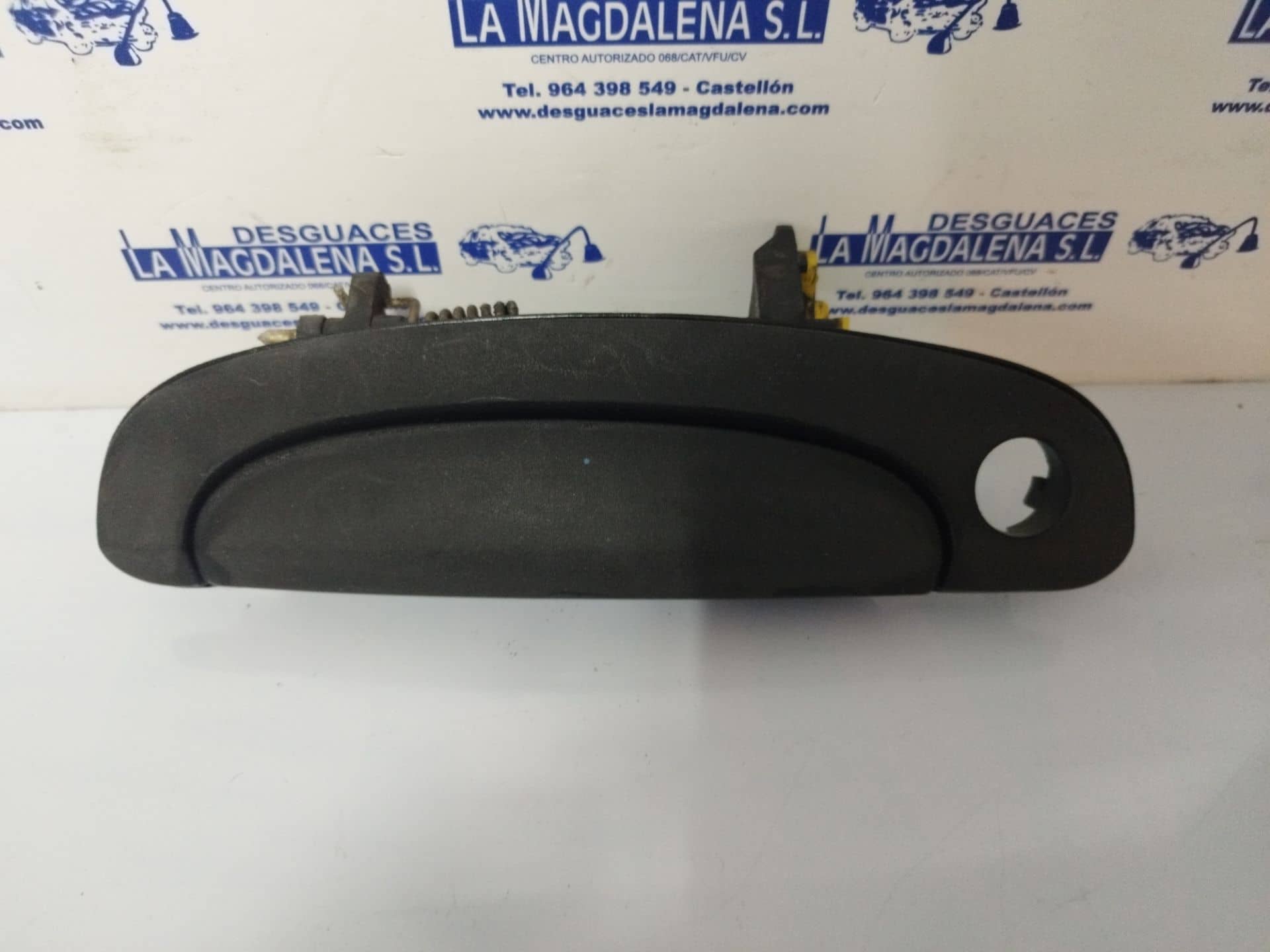 MANETA EXTERIOR DELANTERA IZQUIERDA