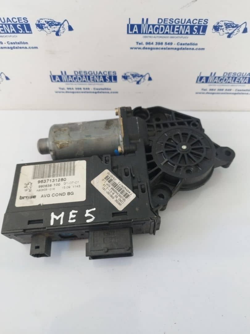 MOTOR ELEVALUNAS DELANTERO IZQUIERDO