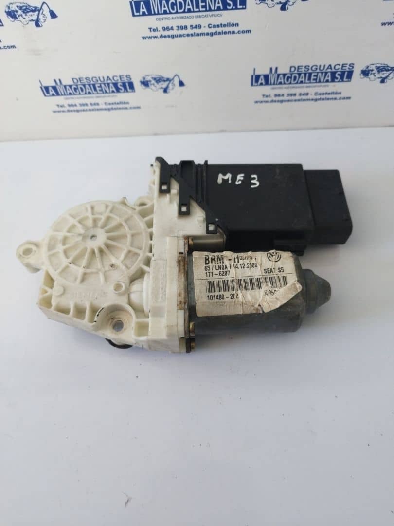 MOTOR ELEVALUNAS DELANTERO IZQUIERDO