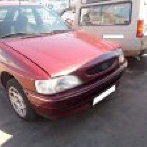 Ford Escort 1.6 gasolina